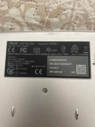 Portátil ASUS Plata