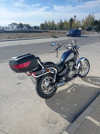 Kawasaki 500 Cruiser Negra/Plateada