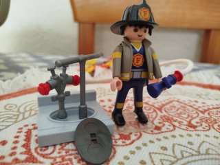 Playmobil Bombero con Manguera y Hidrante
