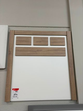 Cabecero de madera blanco y marrón . Cama 90 y 105