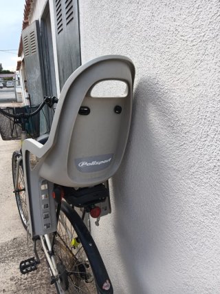 Bicicleta paseo con sillita para niño