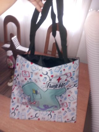 Bolso básico, sin cremallera sanitario estampado