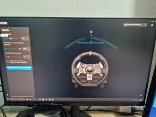 Volante Logitech G920 con estructura plegable