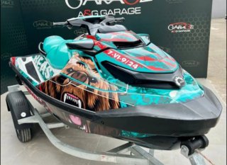 Moto de agua Sea-Doo 130 con centralita subida