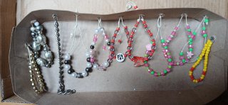 Pulsera infantil con figura de perro