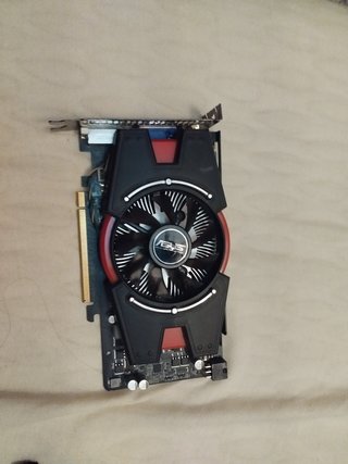 Tarjeta Gráfica Asus GeForce GTX 550 Ti