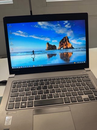 Toshiba Portégé Z30-A i5 · 8 GB RAM · SSD 128 GB