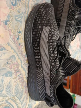 Conjunto deportivo negro