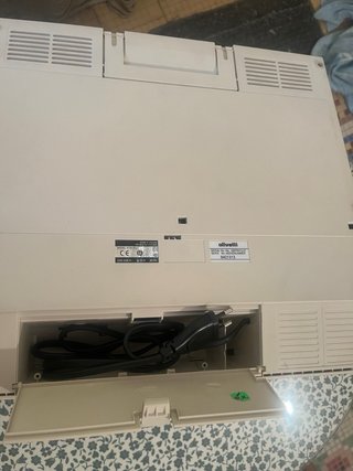 Máquina de escribir eléctrica Olivetti Linea 101