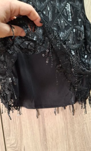Top negro flecos lentejuelas NUEVO Talla L