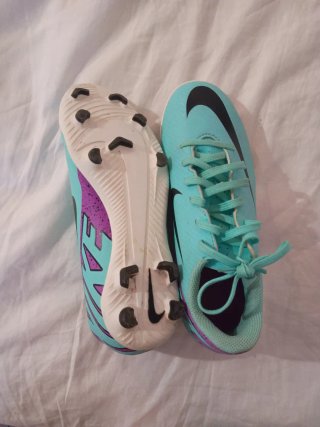 Botas de fútbol Nike Mercurial Vapor 15 Club MG 33