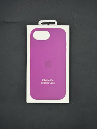 Funda iPhone 16e/17e Silicona Nueva 4