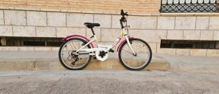 Bicicleta niña Denbike blanca y rosa