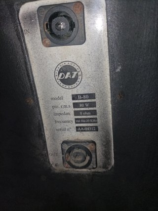 Altavoces DAT B80