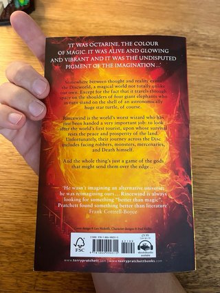 The Colour Of Magic (Discworld Novel 1)