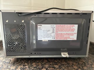 Microondas SABA con grill - 23L