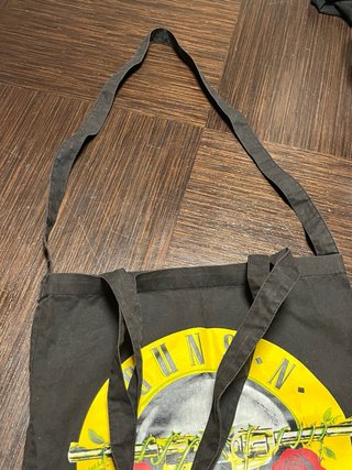 Bolsa Guns N' Roses Negra y Amarilla Totte bag