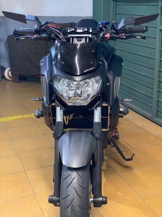 Yamaha MT-07 Negra A2