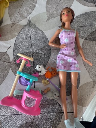 Barbie y sus gatitos (Kitty Condo)