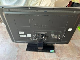 TV LG 42LE8500