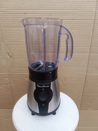 Batidora Moulinex con vaso y accesorios