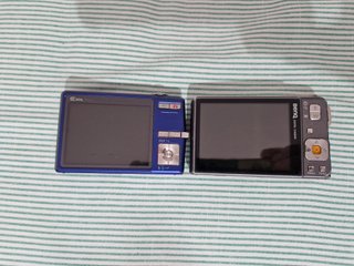Lotto di 5 fotocamere digitali Benq, Casio, Nikon, Olympus