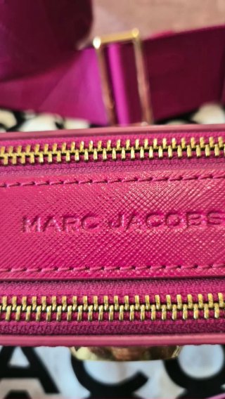 Bolso Marc Jacobs Fucsia con Monedero