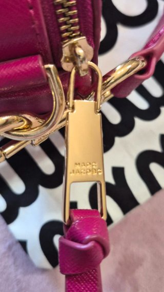 Bolso Marc Jacobs Fucsia con Monedero