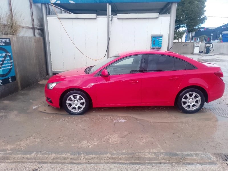 Chevrolet Cruze 2010 - foto 1