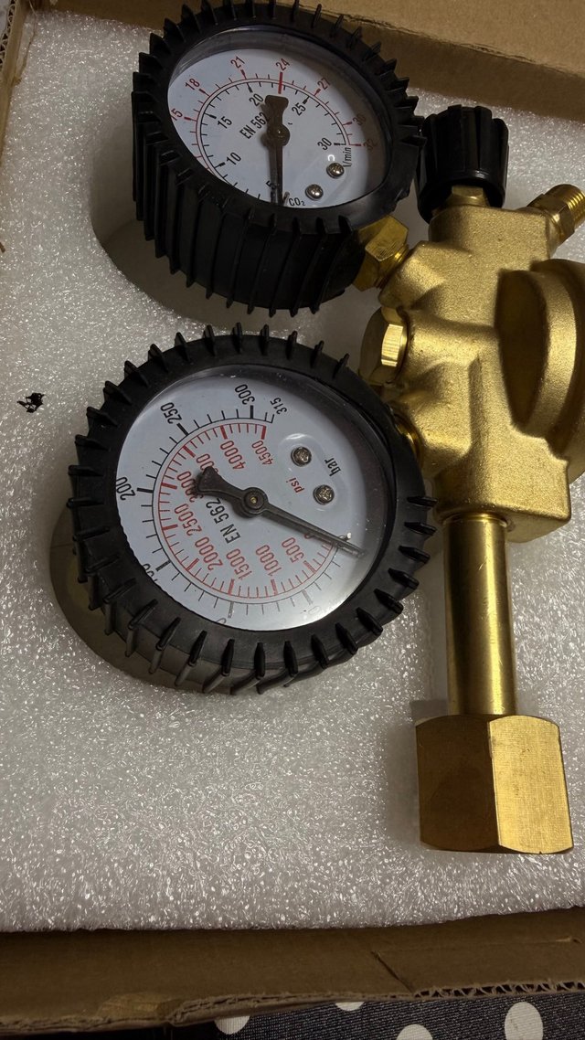 Regulador Presión CO2/Argón Soldadura MIG/TIG