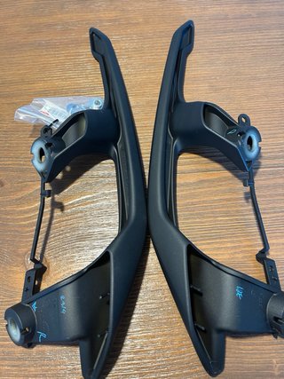 Asideros Yamaha Tricity 300 Negro