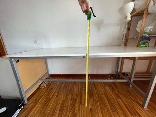 Mesa escritorio blanca patas metálicas