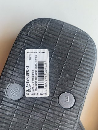 Chanclas Dupe Negras y Grises Talla 39