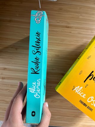 Radio Silencio Alice Oseman FANDOM BOOKS