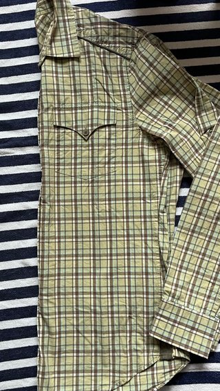 Camisa Levi's cuadros chico