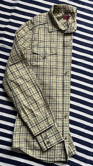 Camisa Levi's cuadros chico