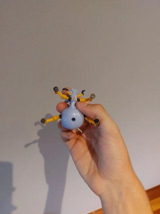 Juguete Invizimals Araña