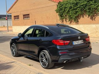 BMW X4 2.0d 190 cv xDrive pack M