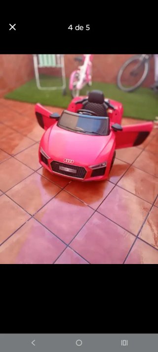 Coche eléctrico Audi R8 Spyder con mando