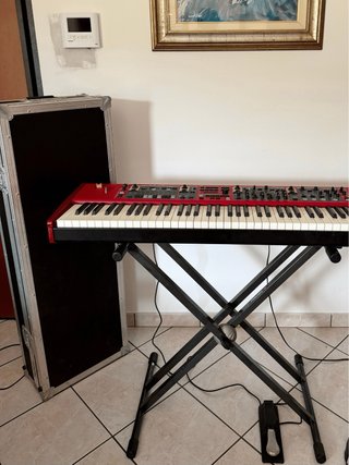 Nord Stage 2 HA76 + Custodia Rigida