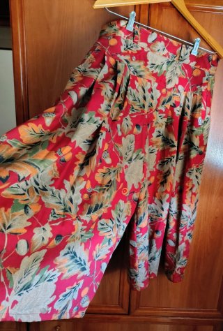 Falda pantalón estampada larga Venta en mano.