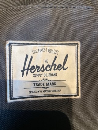 Mochila Herschel Little America Negra