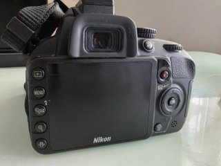 Nikon D3100 + objetivo 18-55mm VR - Muy buen estad