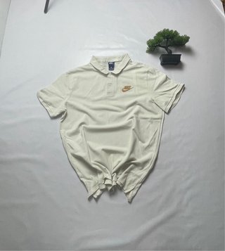 Polo Nike Beige y Dorado Talla XL