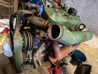 Motor Mercedes OM364