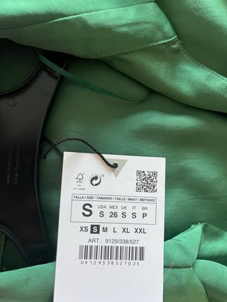 Vestido Zara verde satinado mini talla S