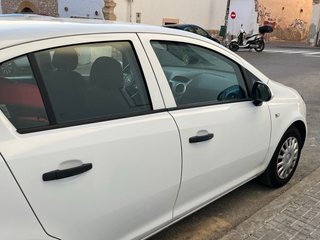 Opel Corsa 2014, solo 75658 km
