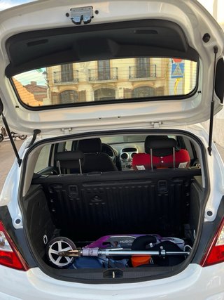 Opel Corsa 2014, solo 75658 km