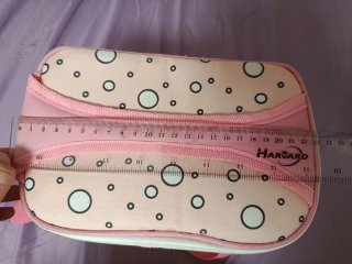 Nevera infantil con diseño de niña