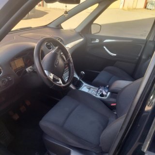 Ford Galaxy 2010